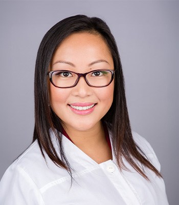 Head shot of Dr. Bui